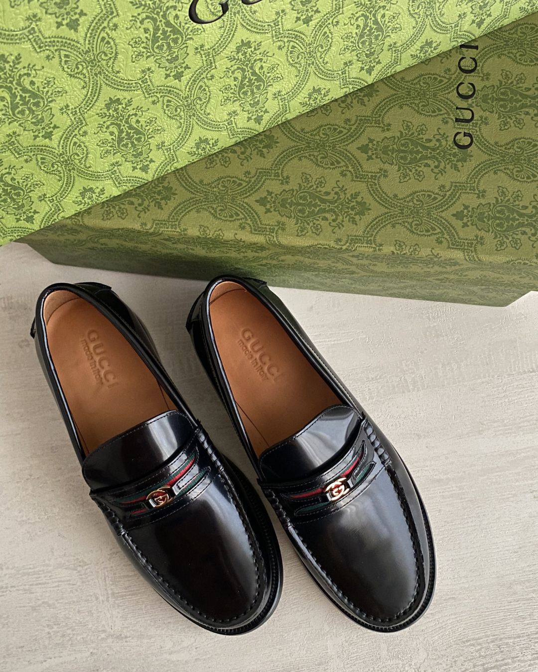 Gucci Men's Loafer With Interlocking